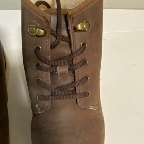 UGG Kesey Waterproof Leather Lace-Up Boots Size 4 - Picture 3 of 14